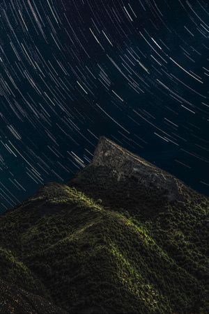 你好七月-我要上封面-山-星空-风景 图片素材