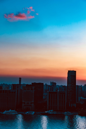 天空-光影-色彩-城市-日落时分 图片素材