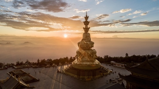 乐山市-峨眉山金顶-峨眉山-峨眉山金顶四面佛-夕阳 图片素材