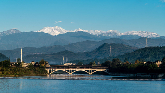 风光-风景-雪山-古镇-风景 图片素材