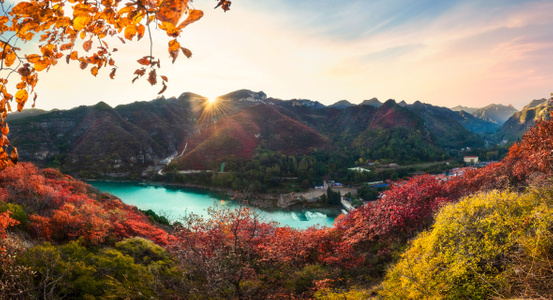 红黄叶-风光-风景-红叶-山村 图片素材