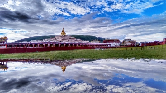 甘孜藏族自治州-宗教-旅游-旅拍-藏传佛教文化 图片素材