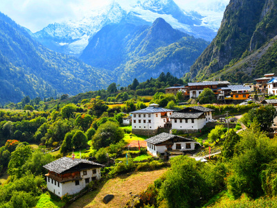 建筑-色彩-云南-梅里雪山-藏族 图片素材
