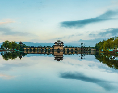 中国元素-云南-建水-双龙桥-古建筑 图片素材