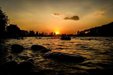 剪影-色彩-落日-风景-夕阳 图片素材