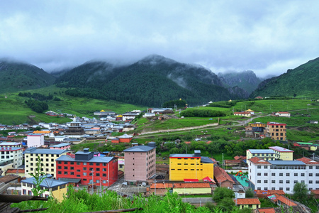 haida滤镜签约-天空-甘南-高山-建筑 图片素材