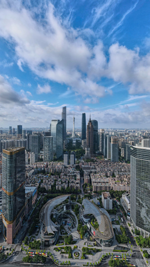 城市-风景-天空-体育中心-广州 图片素材