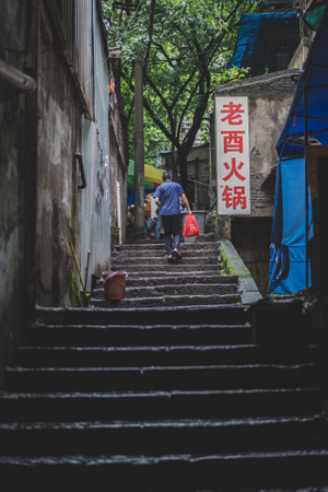 街头-扫街-人文-人-石阶 图片素材