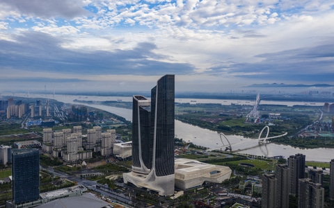 南京市-城市风光-城市色彩-我要上封面-我的六月 图片素材