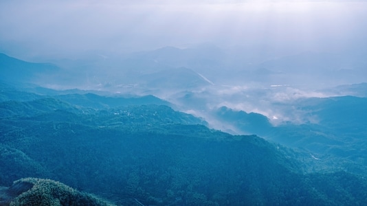 有趣的瞬间-你好秋天-看你的城市-她说-风景 图片素材