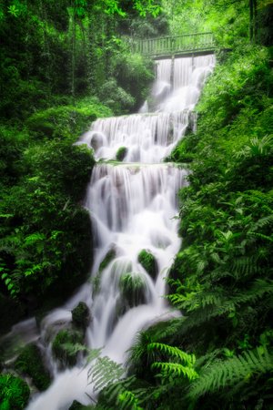 haida滤镜签约-色彩-风光-溪流-溪水 图片素材