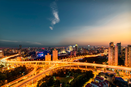 haida滤镜签约-旅行-我要上封面-在路上-城市风光 图片素材
