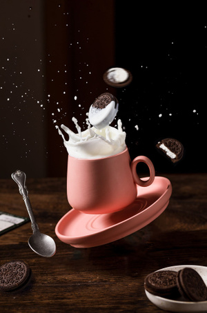 饮料-饼干-牛奶-早餐-创意摄影 图片素材