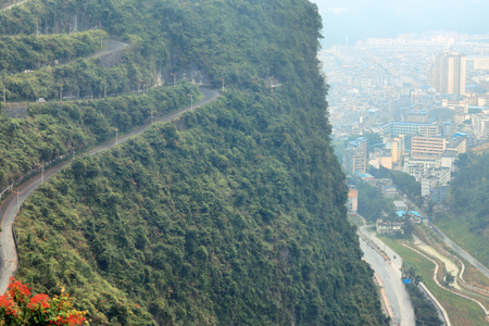 东巴凤-广西-骑行-山-山崖 图片素材
