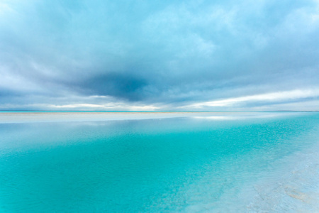 蓝调世界-沙滩-青海-东台吉乃尔湖-风景 图片素材