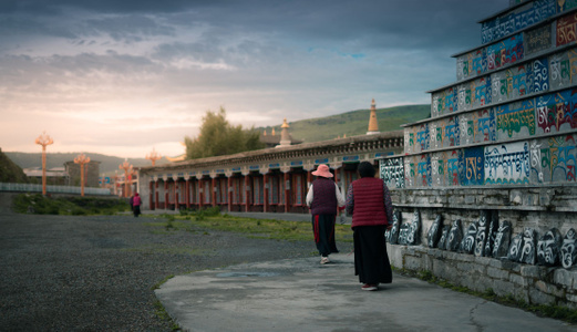 塔公寺-人文-你好七月-风光-风景 图片素材