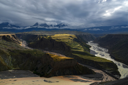 新疆-大峡谷-大峡谷-红山大峡谷-峡谷 图片素材