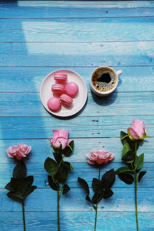 咖啡-花-光影-靜物-花朵 图片素材