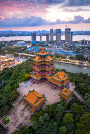 日落-阅江楼-晚霞-云-城市 图片素材