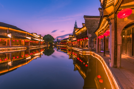 倒影-日落-城市-旅行-风光 图片素材