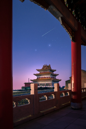 粉色-旅行-建筑-七工匠-我要上封面 图片素材
