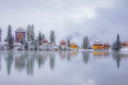 深秋-川西-措卡湖-雪-措卡湖 图片素材