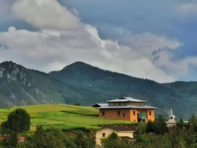 迪庆藏族自治州-山-村庄-房屋-建筑 图片素材