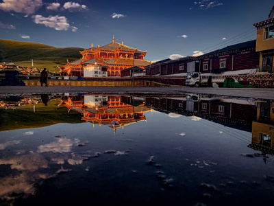 甘孜藏族自治州-亚青寺-人文-僧人-风光 图片素材