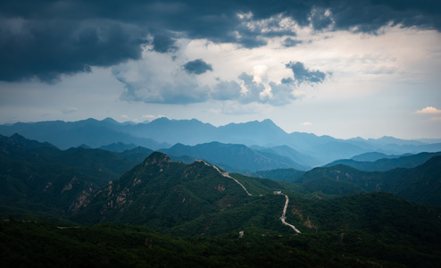 古建筑-晚霞-日出-晨光-蜿蜒 图片素材