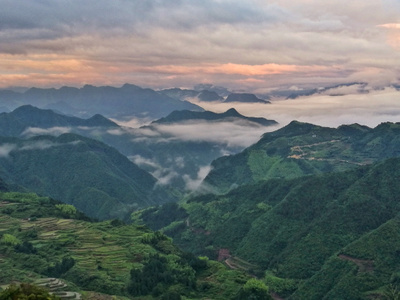 丽水市-风光-霞光-晨雾-出峦 图片素材