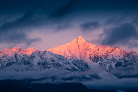 雪山-巅峰-＃旅行-风景-风光 图片素材