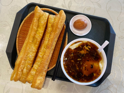 早餐打卡-豆腐脑儿-油条-茶叶蛋-食物 图片素材