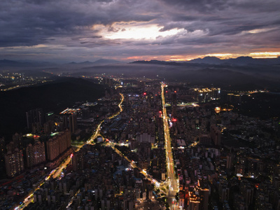 韶关市-城市色彩-七工匠-haida滤镜签约-我要上封面 图片素材