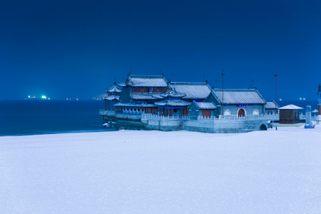 蓝色-风光-雪景-风景-房屋 图片素材