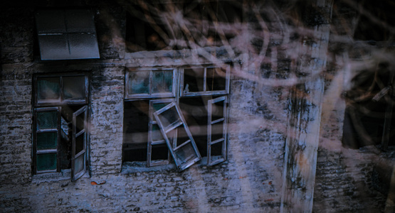 工厂-废墟-窗-窗户-玻璃窗 图片素材