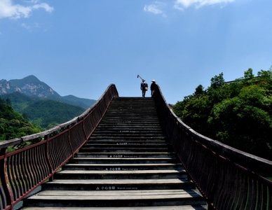 旅游-风光-蓝天-木桥-意境 图片素材