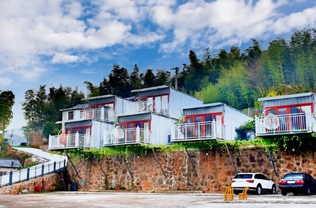 旅游-山区-居所-风景线-你好2020 图片素材