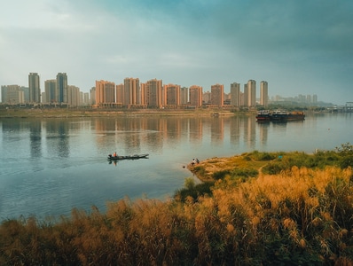 南充市-城市-街拍-玩耍-城市 图片素材