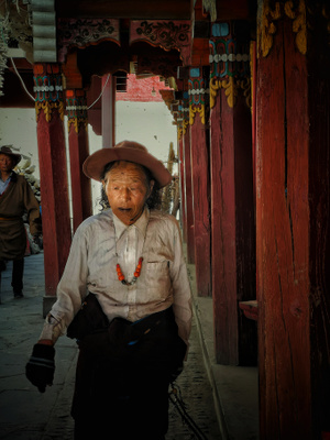 甘孜藏族自治州-影之语-七工匠-旅行-色彩 图片素材