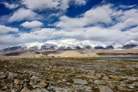 新疆-卡拉库里湖-喀什-秋天-雪山 图片素材