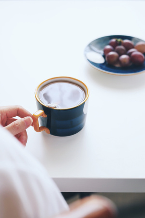 冰美式-咖啡-咖啡杯-带碟咖啡杯-每日咖啡 图片素材