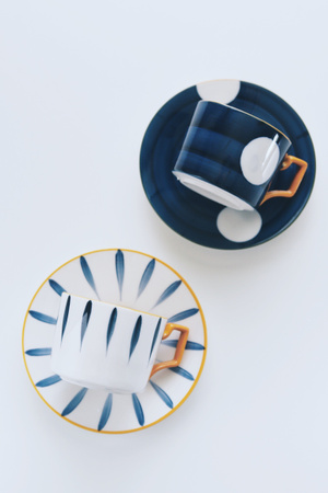 冰美式-咖啡-咖啡杯-带碟咖啡杯-每日咖啡 图片素材