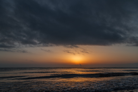 青海湖-日出-朝霞-海-水域 图片素材