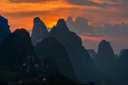 夕阳-七工匠-峰岭-相公山-风光 图片素材
