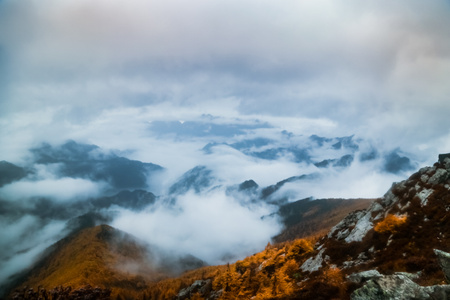 haida滤镜签约-我要上封面-云雾缭绕-风景-云海翻腾 图片素材