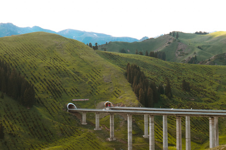 旅行-走进你的世界-风光-山-果子沟 图片素材