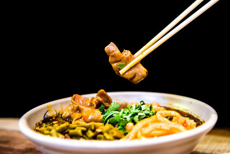 尼康-城市风景-大叔-青春-食物 图片素材