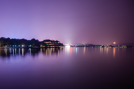杭州-西湖-夜色-北山街-湖滨 图片素材