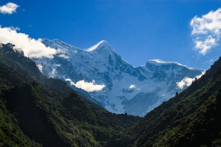 西藏-林芝-南迦巴瓦峰-雅鲁藏布江大峡谷-雪山 图片素材