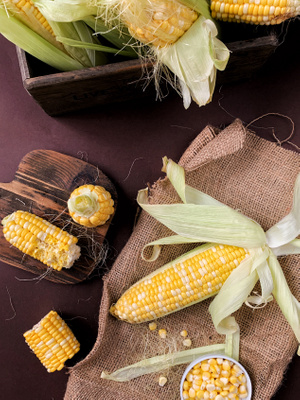 玉米-静物-我要上封面-宅家美食-美食 图片素材
